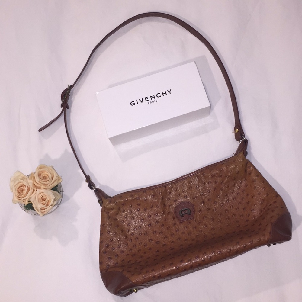 ✨ETIENNE AIGNER VINTAGE LEATHER PURSE✨